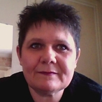 Perfil de Henriette, 26 años, Conocer trans en Sant Celoni (Barcelona)